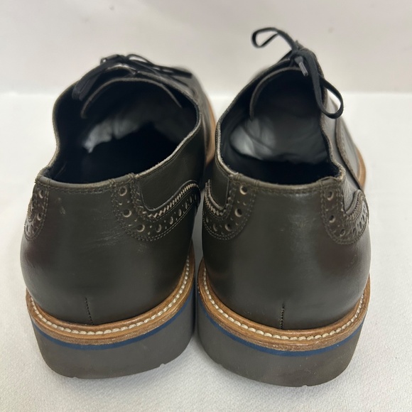 Salvatore Ferragamo Dark Olive Green Wingtip Lug Oxford Lace Shoes main image 8